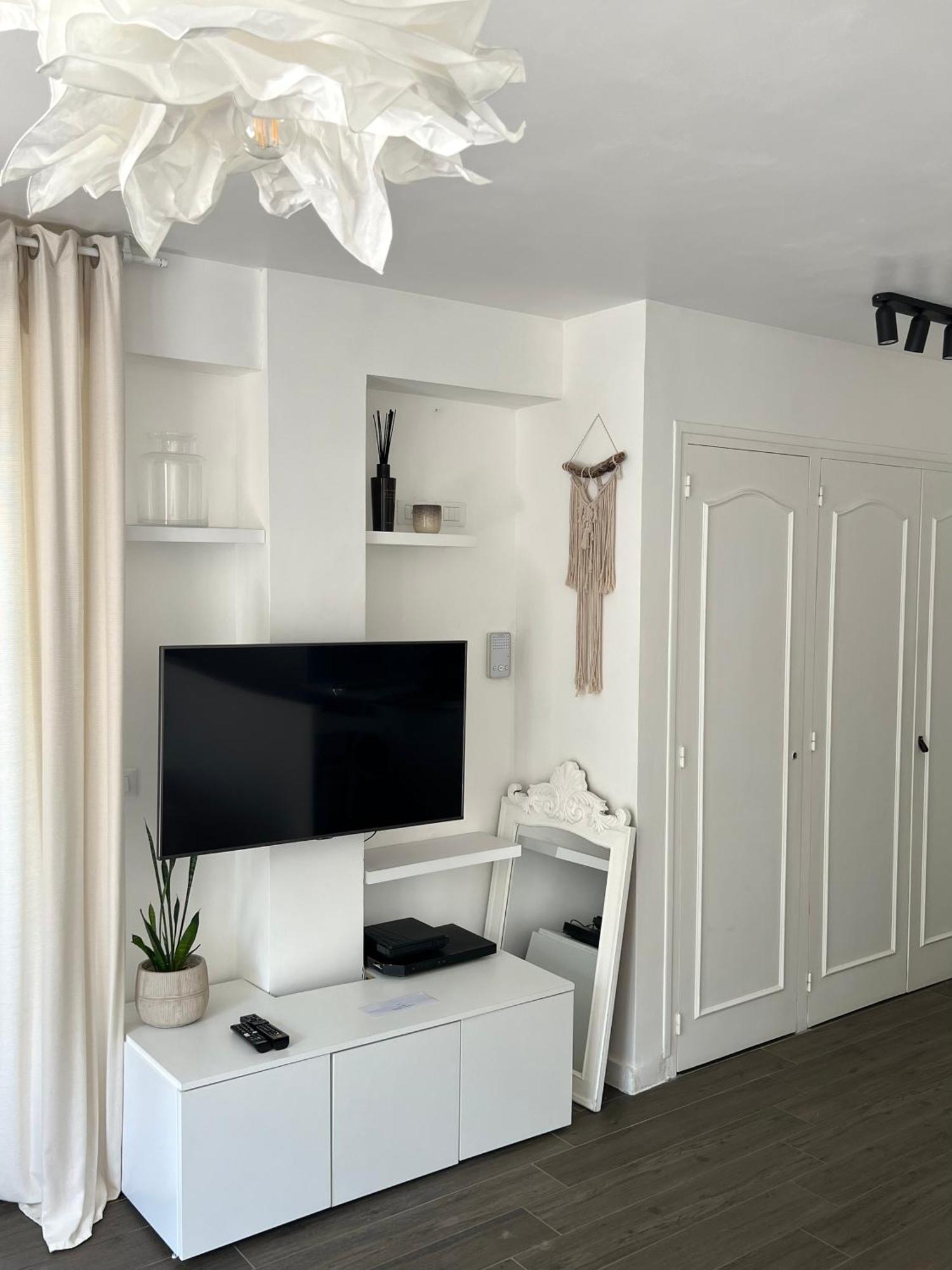 Cosy Studio With Garden And Free Parking - La Turbie Eksteriør billede
